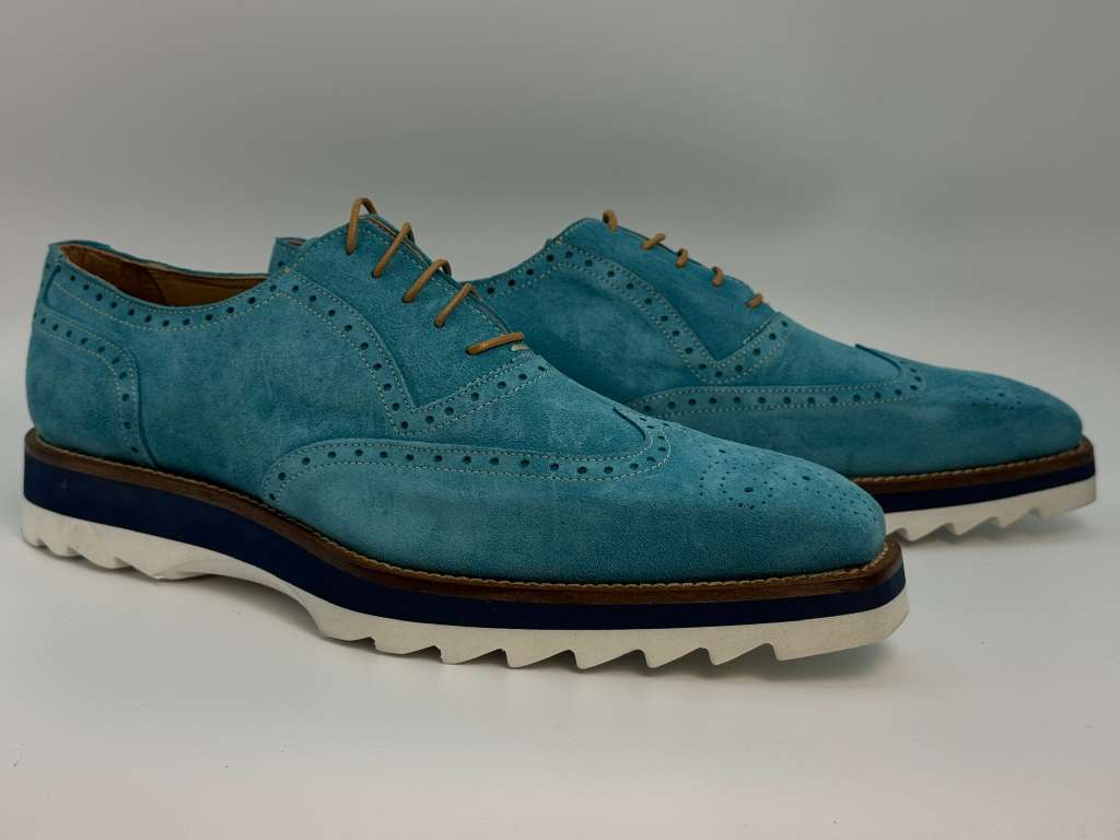The Riviera Wingtip – Azure Edition